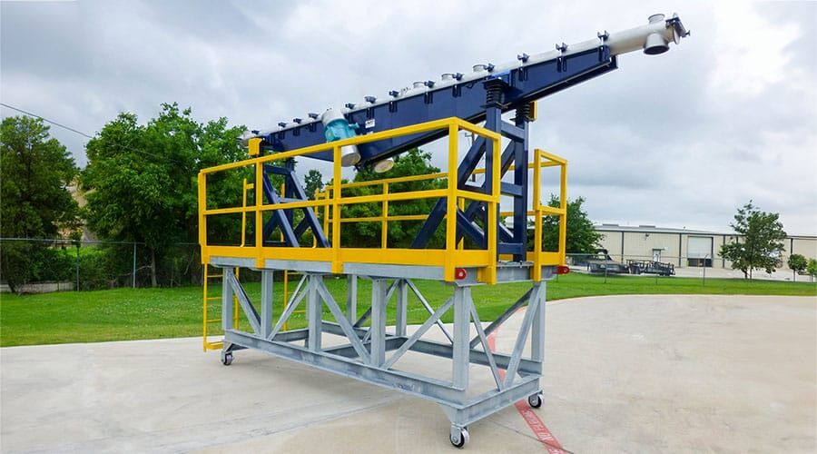 Vibratory Conveyor Plastics Facility Vibratory Conveyor Plastics Facility