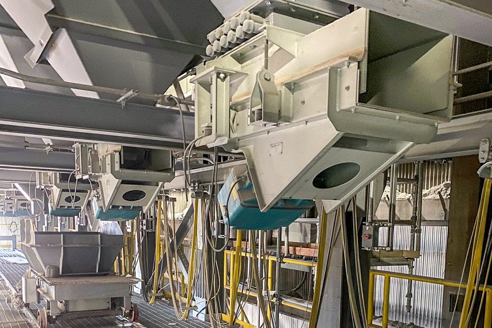 Electromagnetic Pan Feeders Alloy Batch System Electromagnetic Pan Feeders Alloy Batch System