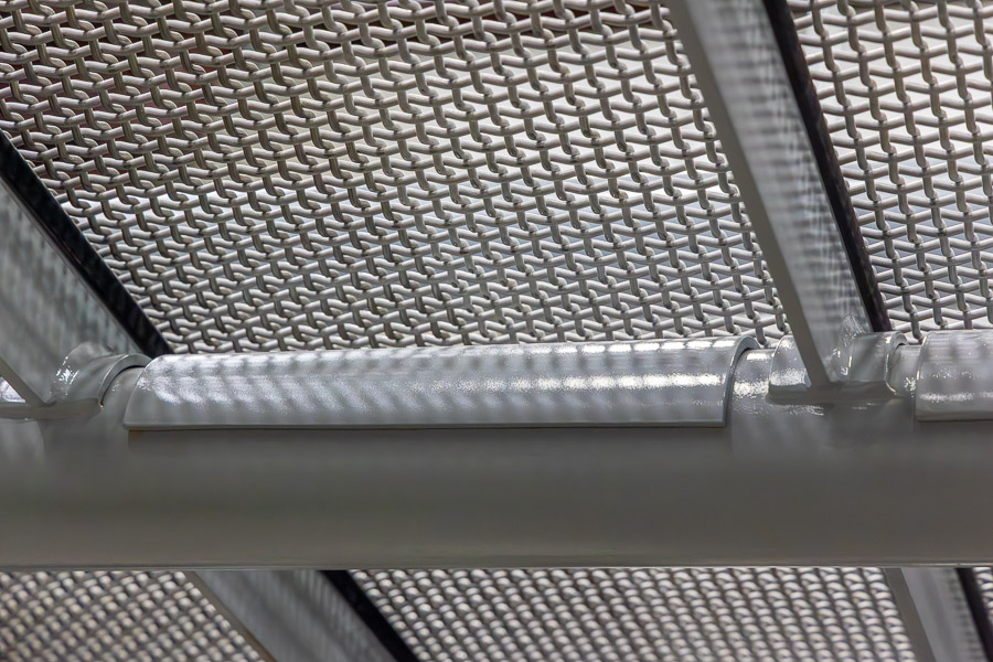 Wear Liners on JVI Custom Vibratory Scalping Screen