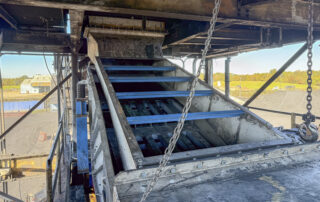 JVI Vibratory Grizzly Screen - Pet Coke